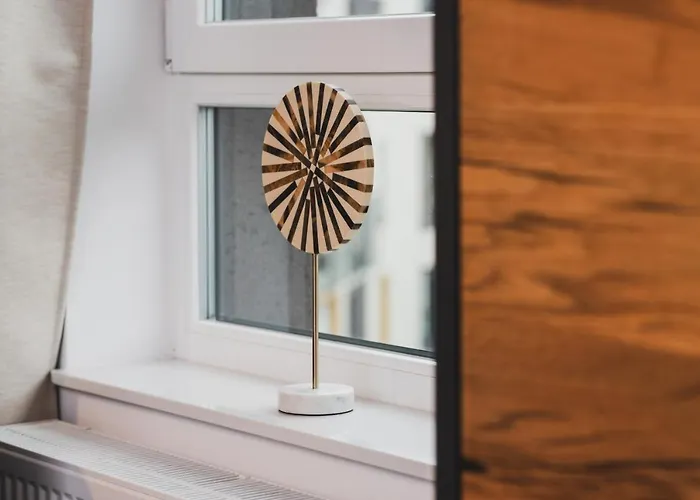 Apartment Slaska With Parking & Gym Business District By Renters